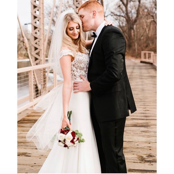 JL Johnson Bridals Other - Chapel Length Single Layer Veil